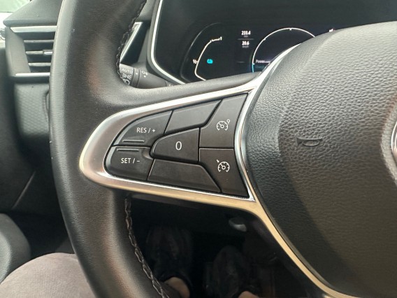 Aperçu de la photo 15 du véhicule RENAULT CLIO V