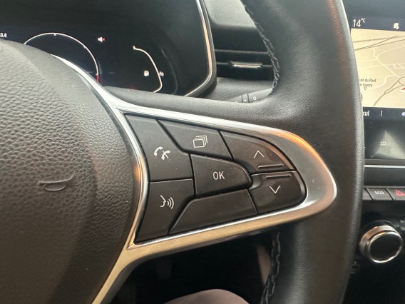 Aperçu de la photo 16 du véhicule RENAULT CLIO V