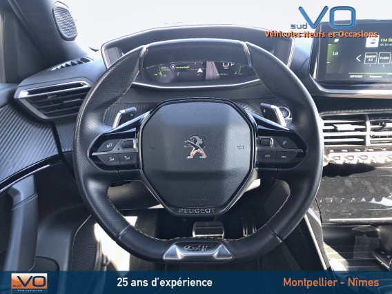 Aperçu de la photo 11 du véhicule PEUGEOT 2008