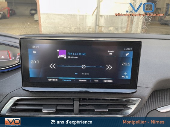 Aperçu de la photo 27 du véhicule PEUGEOT 3008