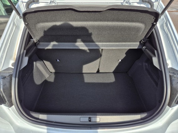 Aperçu de la photo 25 du véhicule PEUGEOT 208