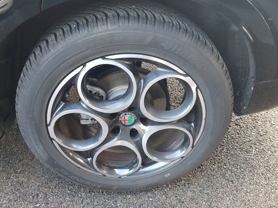 Aperçu de la photo 2 du véhicule ALFA ROMEO TONALE