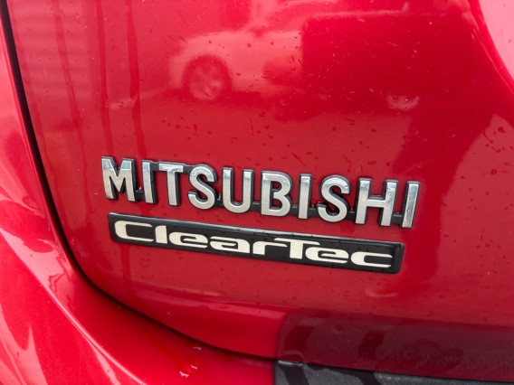 Aperçu de la photo 28 du véhicule MITSUBISHI OUTLANDER