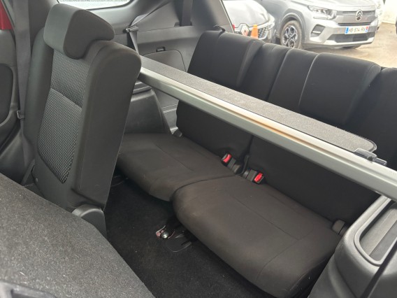 Aperçu de la photo 44 du véhicule MITSUBISHI OUTLANDER