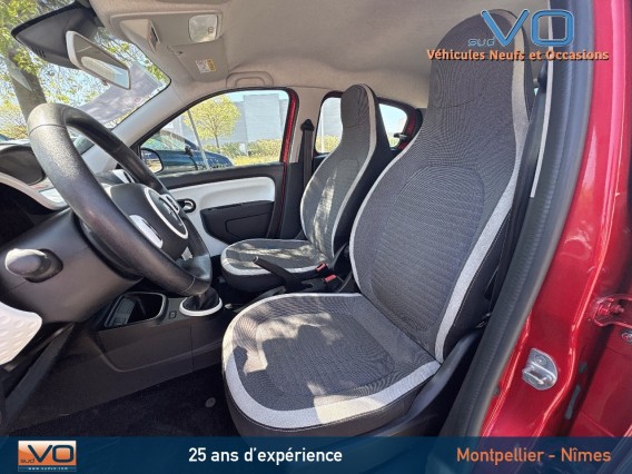 Aperçu de la photo 16 du véhicule RENAULT TWINGO III