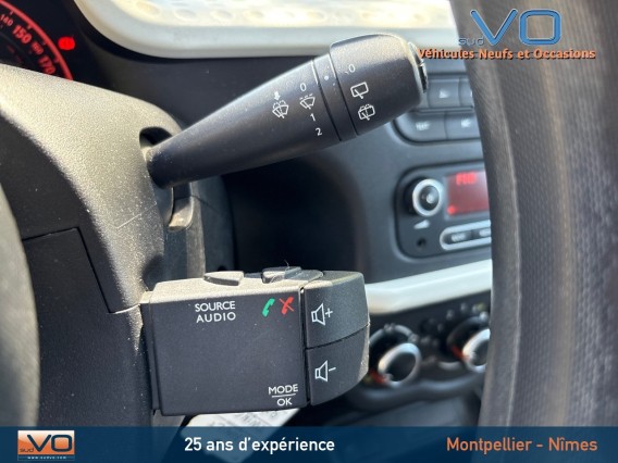 Aperçu de la photo 22 du véhicule RENAULT TWINGO III