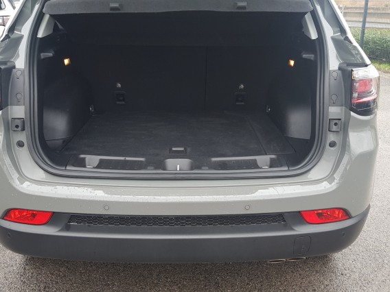 Aperçu de la photo 10 du véhicule JEEP COMPASS