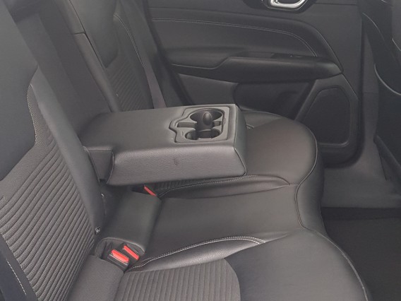 Aperçu de la photo 12 du véhicule JEEP COMPASS