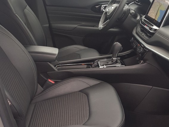 Aperçu de la photo 14 du véhicule JEEP COMPASS