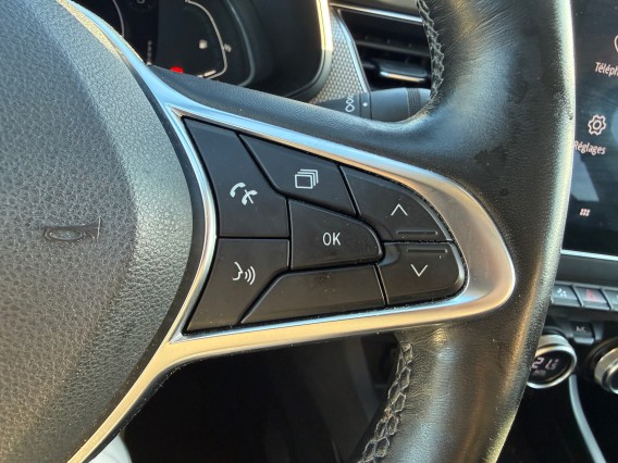 Aperçu de la photo 16 du véhicule RENAULT ARKANA