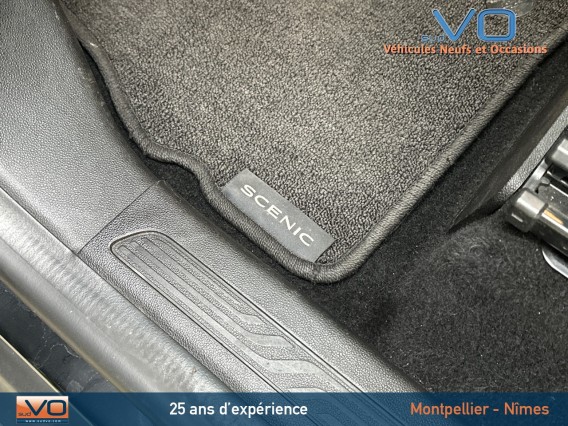 Aperçu de la photo 36 du véhicule RENAULT GRAND SCENIC IV BUSINESS