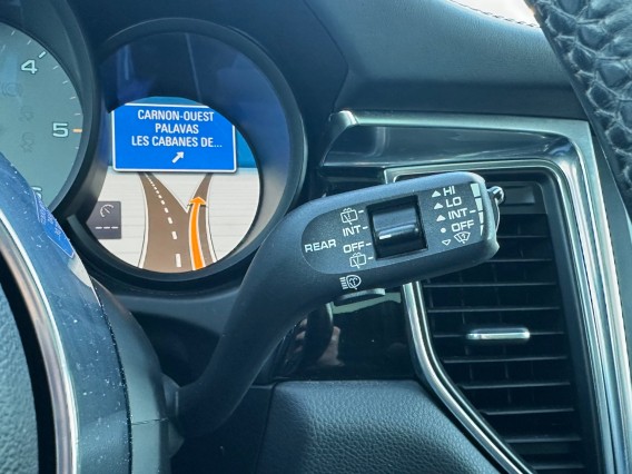 Aperçu de la photo 33 du véhicule PORSCHE MACAN