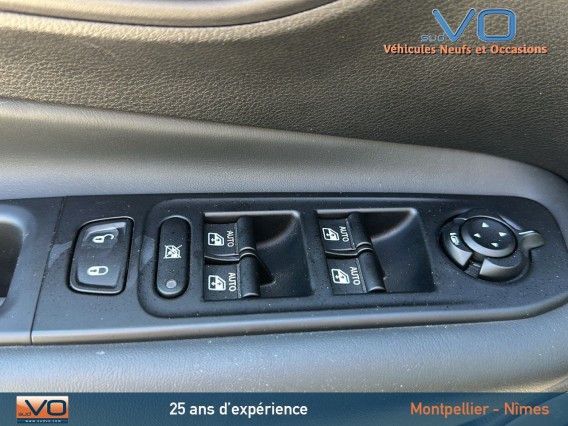 Aperçu de la photo 11 du véhicule JEEP RENEGADE
