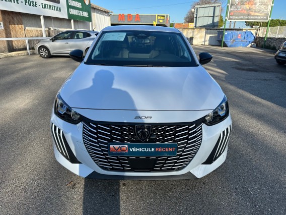 Aperçu de la photo 3 du véhicule PEUGEOT 208