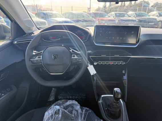 Aperçu de la photo 11 du véhicule PEUGEOT 208