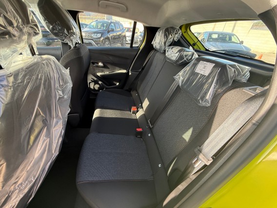 Aperçu de la photo 25 du véhicule PEUGEOT 208