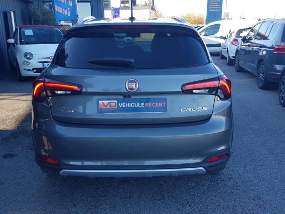 Aperçu de la photo 6 du véhicule FIAT TIPO CROSS 5 PORTES MY21