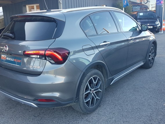 Aperçu de la photo 7 du véhicule FIAT TIPO CROSS 5 PORTES MY21