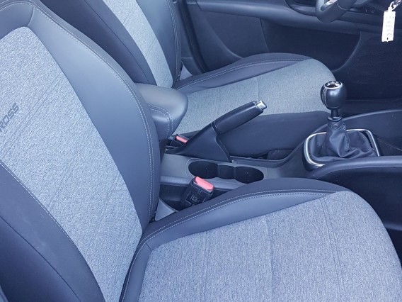 Aperçu de la photo 8 du véhicule FIAT TIPO CROSS 5 PORTES MY21