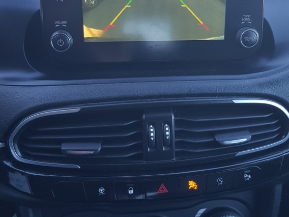 Aperçu de la photo 18 du véhicule FIAT TIPO CROSS 5 PORTES MY21