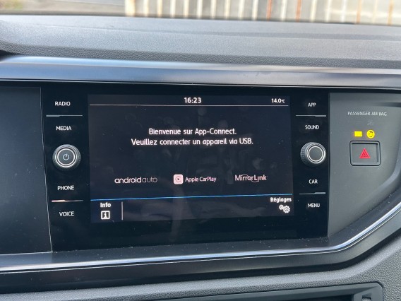 Aperçu de la photo 13 du véhicule VOLKSWAGEN POLO