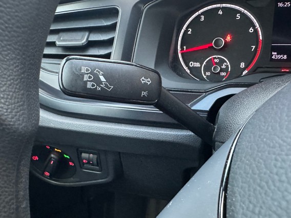 Aperçu de la photo 22 du véhicule VOLKSWAGEN POLO