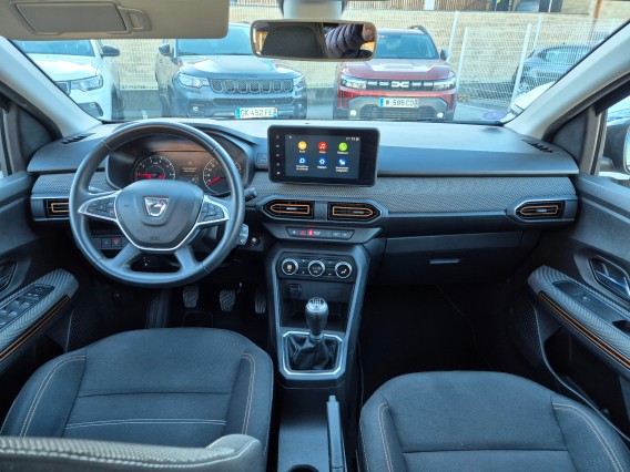 Aperçu de la photo 10 du véhicule DACIA SANDERO