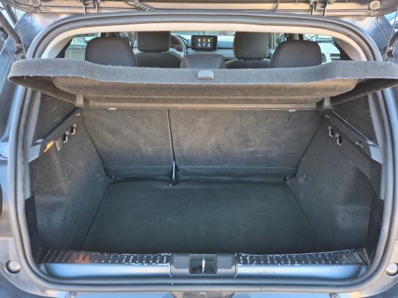 Aperçu de la photo 23 du véhicule DACIA SANDERO