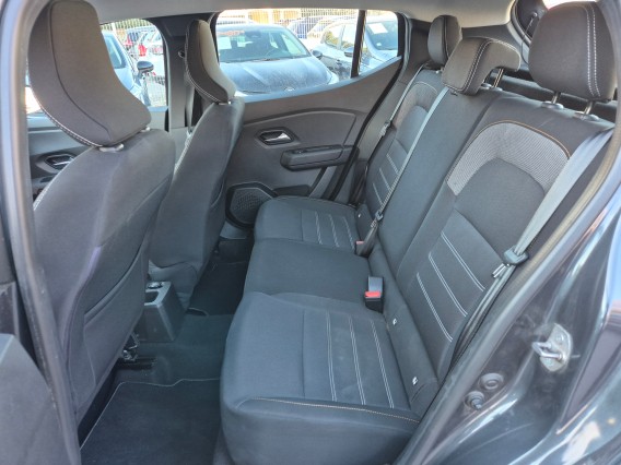 Aperçu de la photo 25 du véhicule DACIA SANDERO