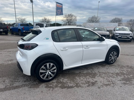 Aperçu de la photo 7 du véhicule PEUGEOT 208 ELECTRIQUE