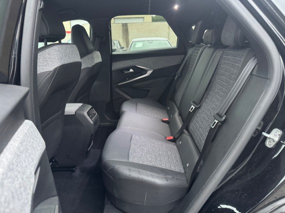 Aperçu de la photo 15 du véhicule PEUGEOT 3008