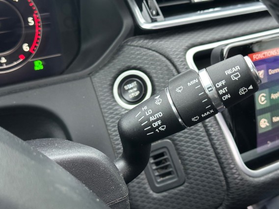 Aperçu de la photo 28 du véhicule LAND-ROVER RANGE ROVER VELAR