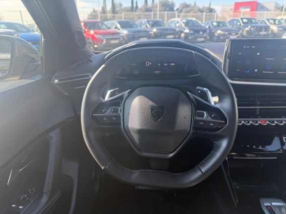 Aperçu de la photo 11 du véhicule PEUGEOT 2008