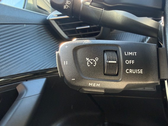 Aperçu de la photo 20 du véhicule PEUGEOT 2008