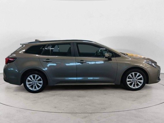 Aperçu de la photo 5 du véhicule TOYOTA COROLLA TOURING SPORTS HYBRIDE