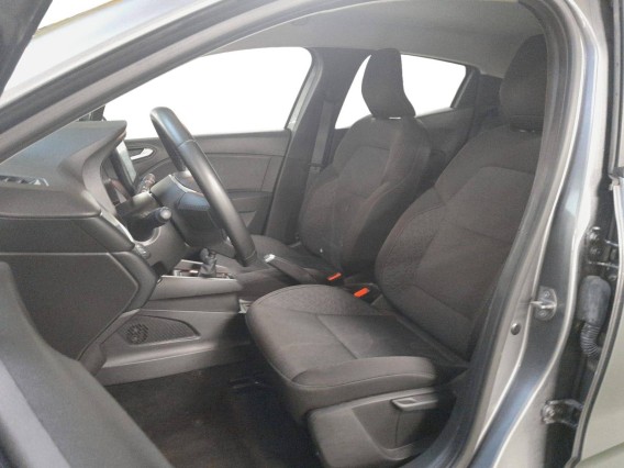 Aperçu de la photo 11 du véhicule RENAULT CLIO V