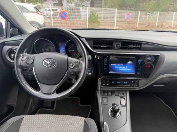 Aperçu de la photo 10 du véhicule TOYOTA AURIS RC18