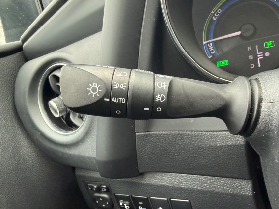 Aperçu de la photo 20 du véhicule TOYOTA AURIS RC18