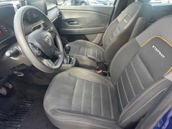 Aperçu de la photo 10 du véhicule DACIA SANDERO