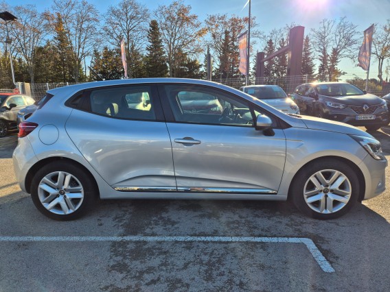 Aperçu de la photo 9 du véhicule RENAULT CLIO V