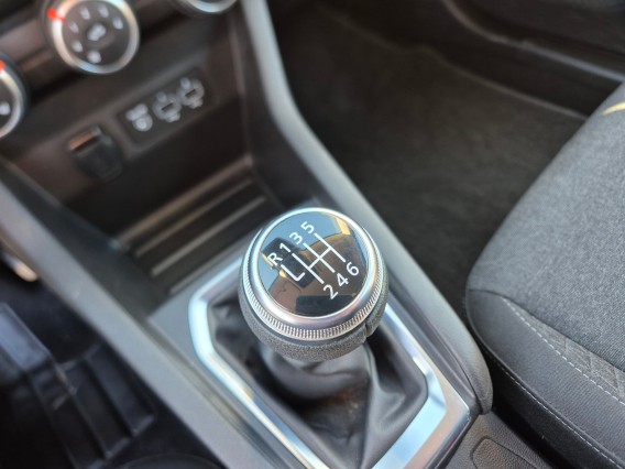 Aperçu de la photo 10 du véhicule RENAULT CLIO V