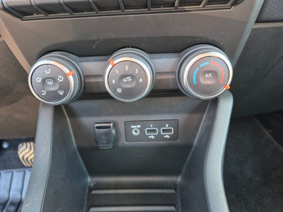 Aperçu de la photo 11 du véhicule RENAULT CLIO V