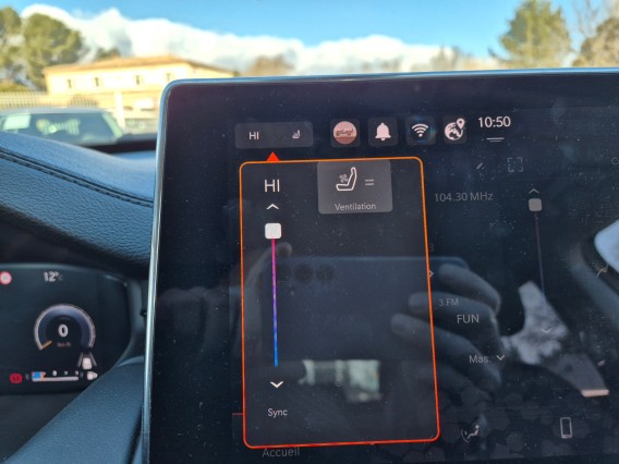 Aperçu de la photo 17 du véhicule JEEP COMPASS