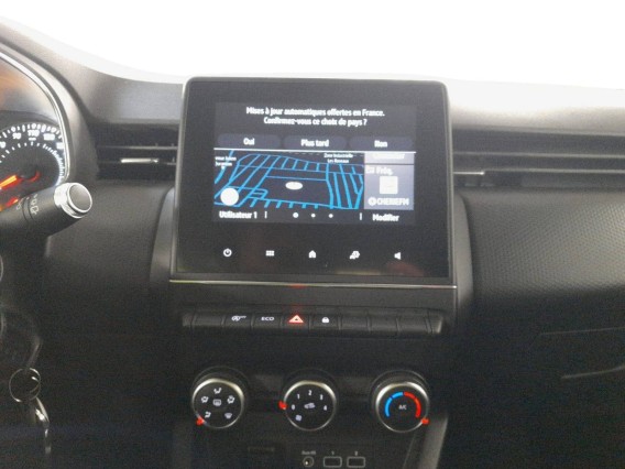 Aperçu de la photo 12 du véhicule RENAULT CLIO V