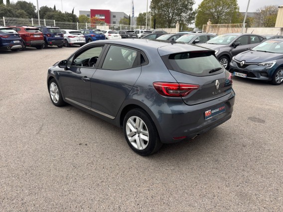 Aperçu de la photo 7 du véhicule RENAULT CLIO V