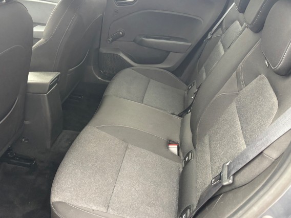 Aperçu de la photo 16 du véhicule RENAULT CLIO V