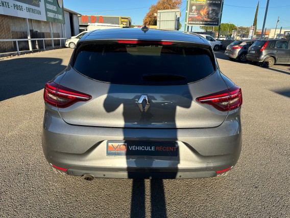 Aperçu de la photo 7 du véhicule RENAULT CLIO V