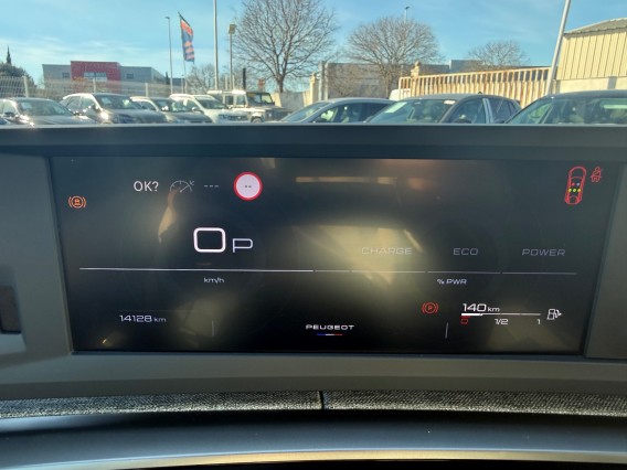 Aperçu de la photo 21 du véhicule PEUGEOT 3008