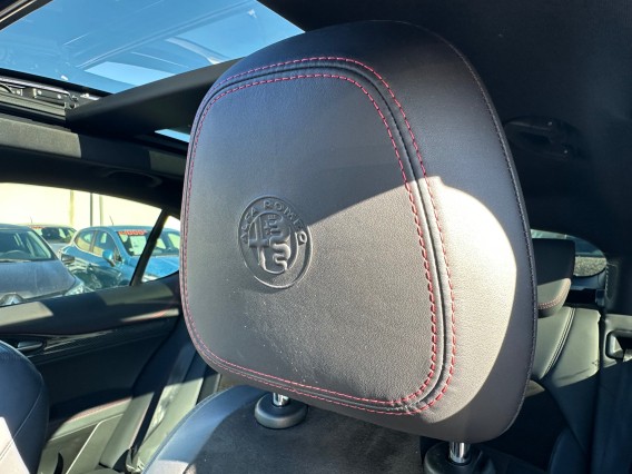 Aperçu de la photo 45 du véhicule ALFA ROMEO STELVIO MY22