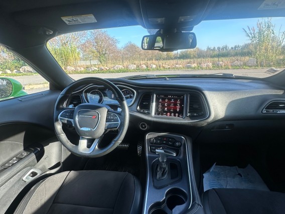 Aperçu de la photo 13 du véhicule DODGE CHALLENGER